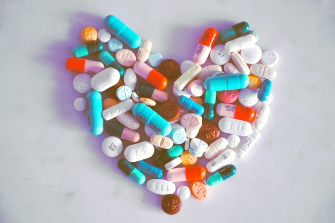 blue and white medication pill